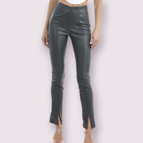 NWT Steve Madden Vegan Leather Anastasia Leggings Hunter Green Size Large - Picture 1 of 8